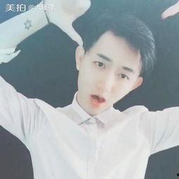 小帅哥视频,萌态百出，萌化你的心