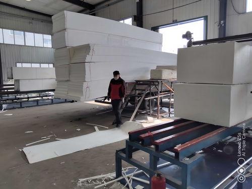 苯板生产视频,从原料到成品的一站式观察