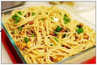 擀面皮的做法视频,轻松学会家常美味